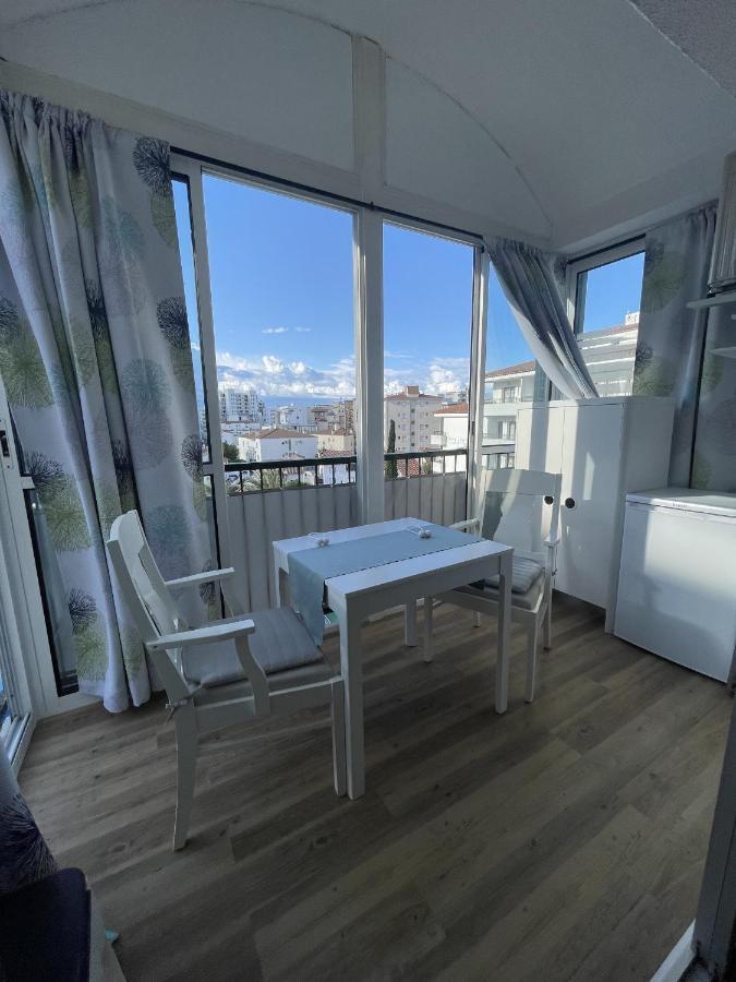 Welcs Apartamento 065 Emp Cerca Del Mar Roses Dış mekan fotoğraf